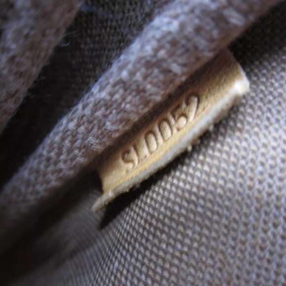 Authentic LOUIS VUITTON Accessory Pouch Pouch M51980 Monogram Canvas #603003 - Picture 15 of 16